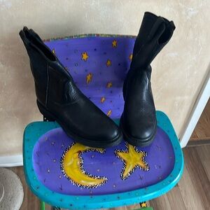 Ariat Men’s Moto Boots 💗